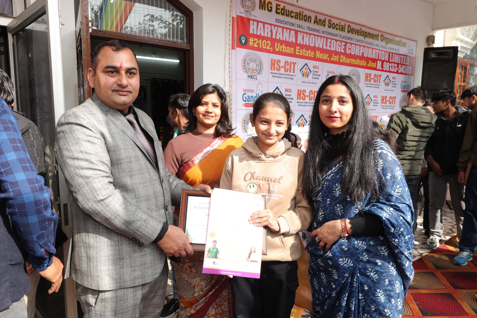 Certificate Distribution Ceremony
